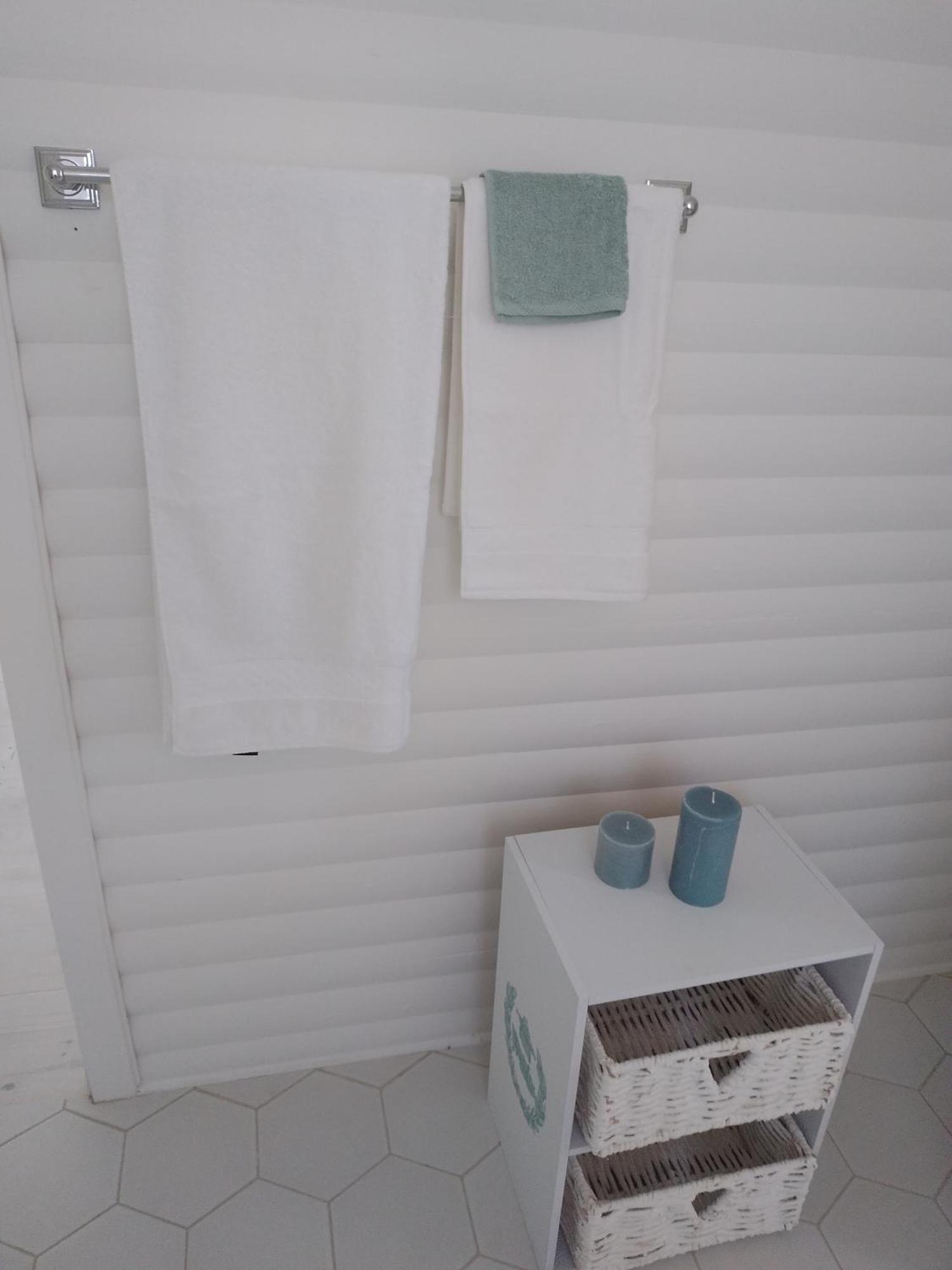 Lambertʼs Bay Coco De Mer - Self Catering Log 2 חדר תמונה
